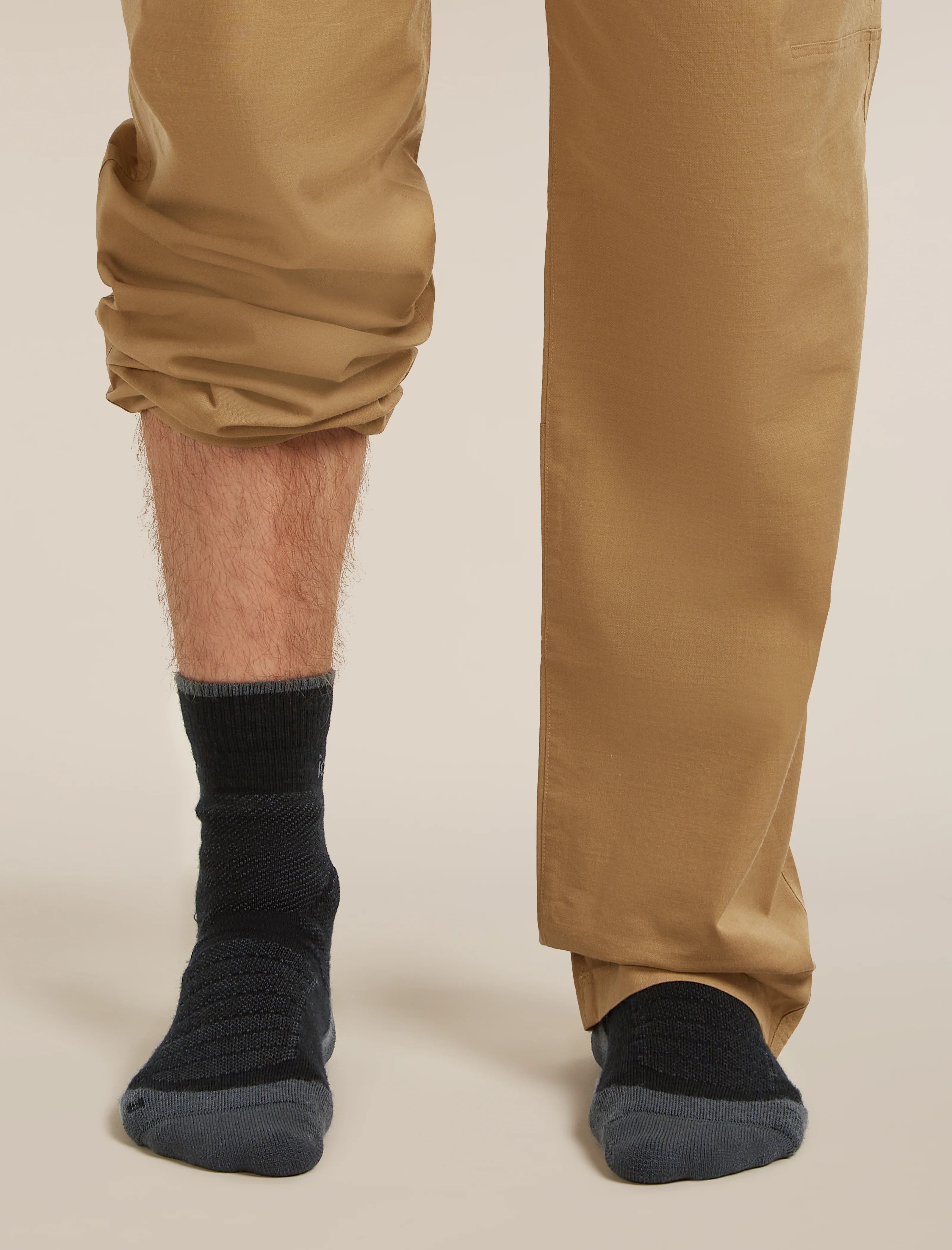 Men's Merino Hike+ Heavy Crew Socks - Image 2