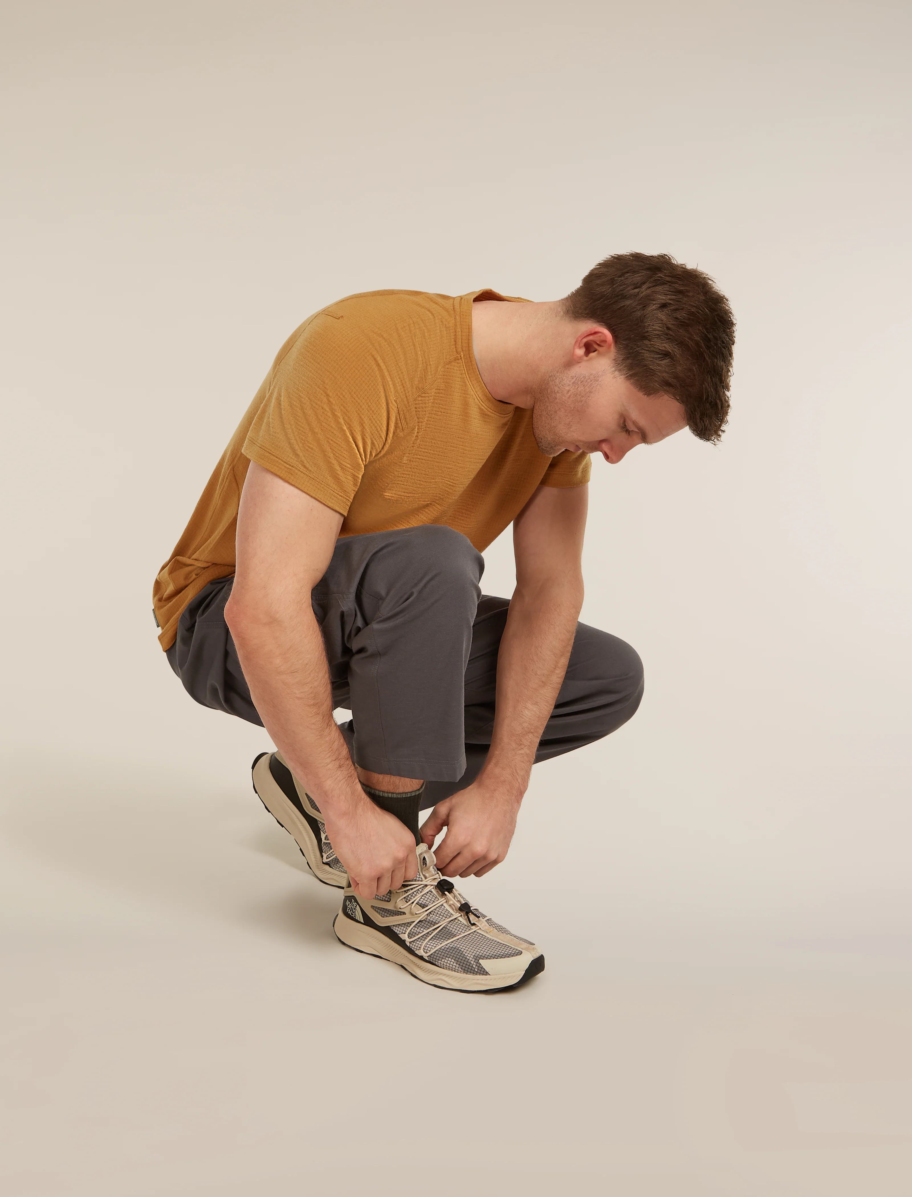 Men's Merino Hike+ Light Crew Socks - Image 6