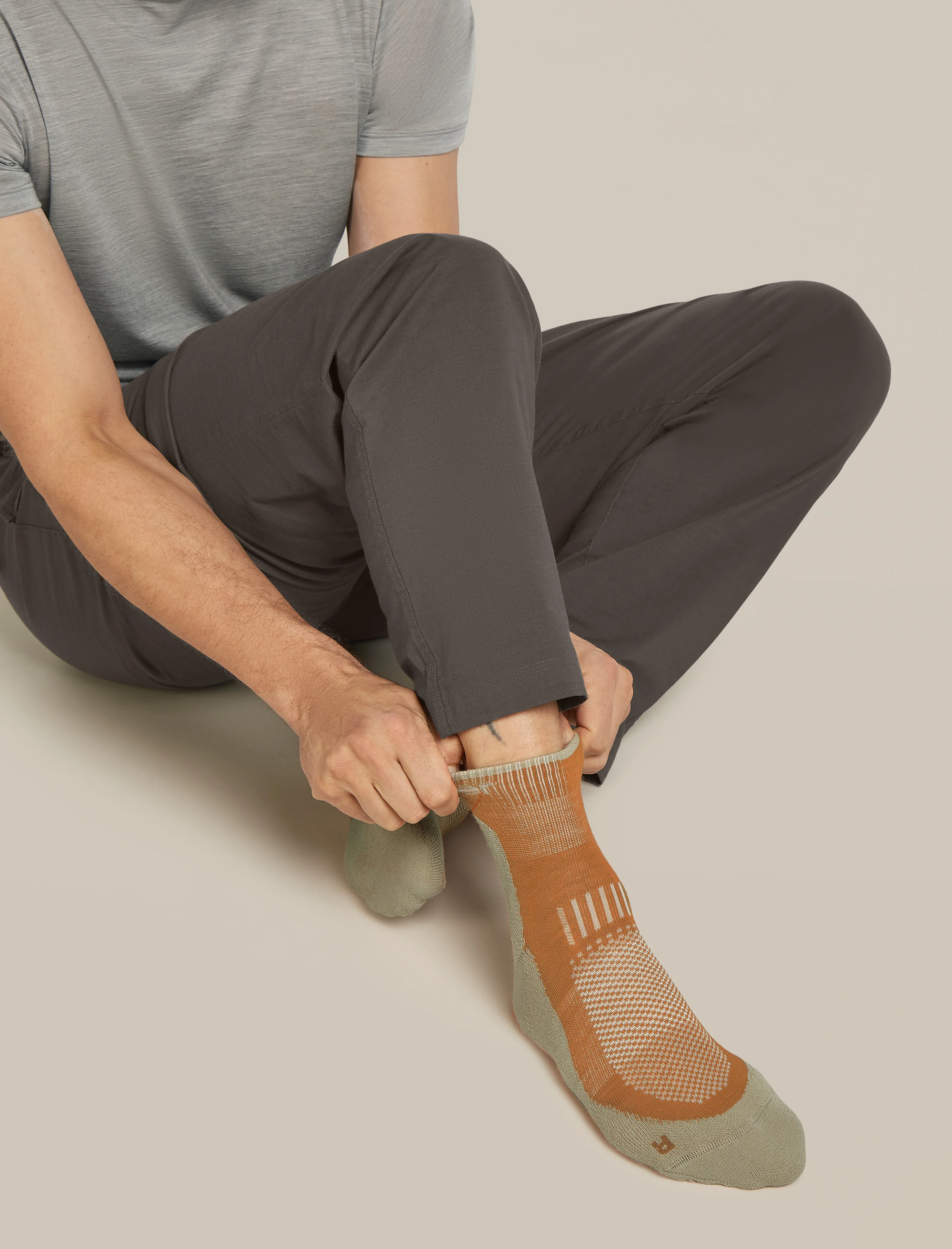 Men's Merino Hike+ Light Mini Socks - Image 7