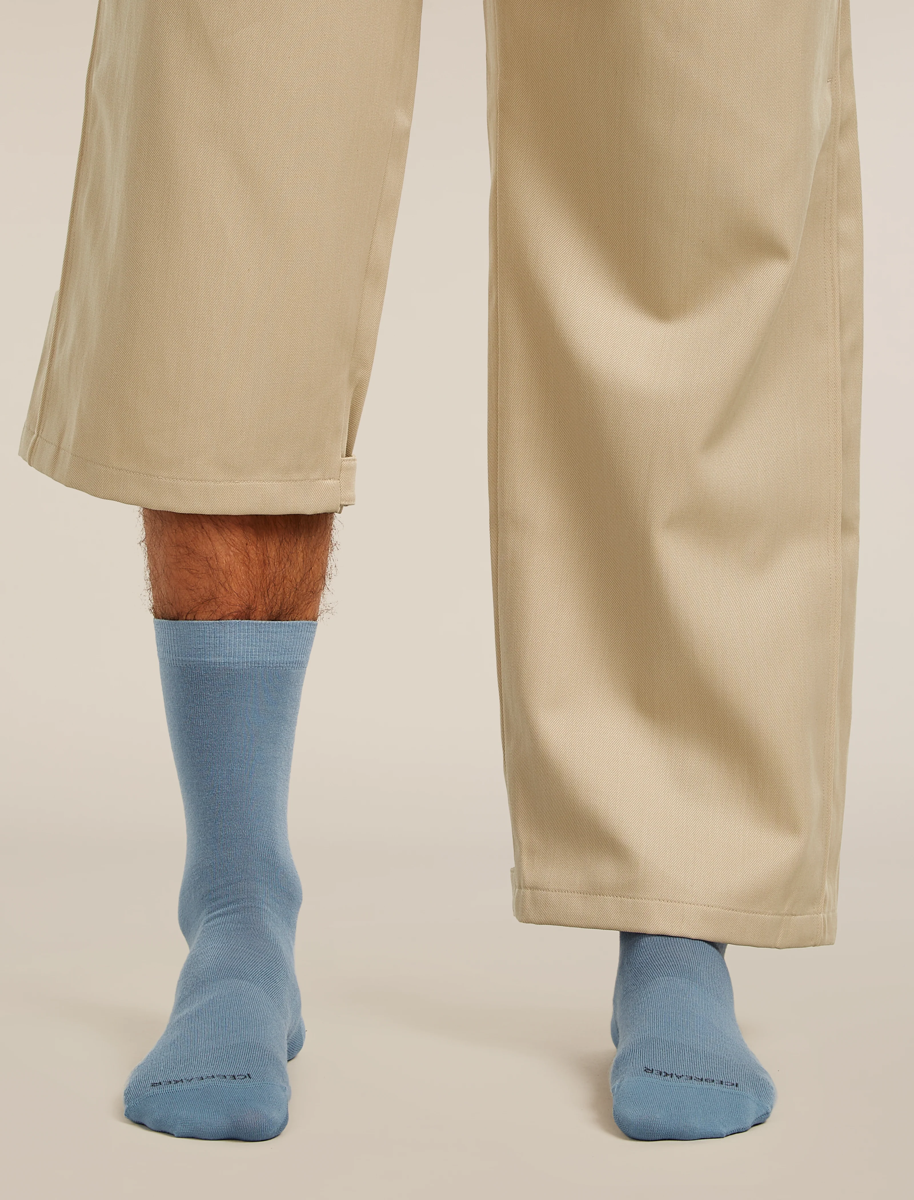 Men's Merino Lifestyle Fine Gauge Crew Socks - Image 2