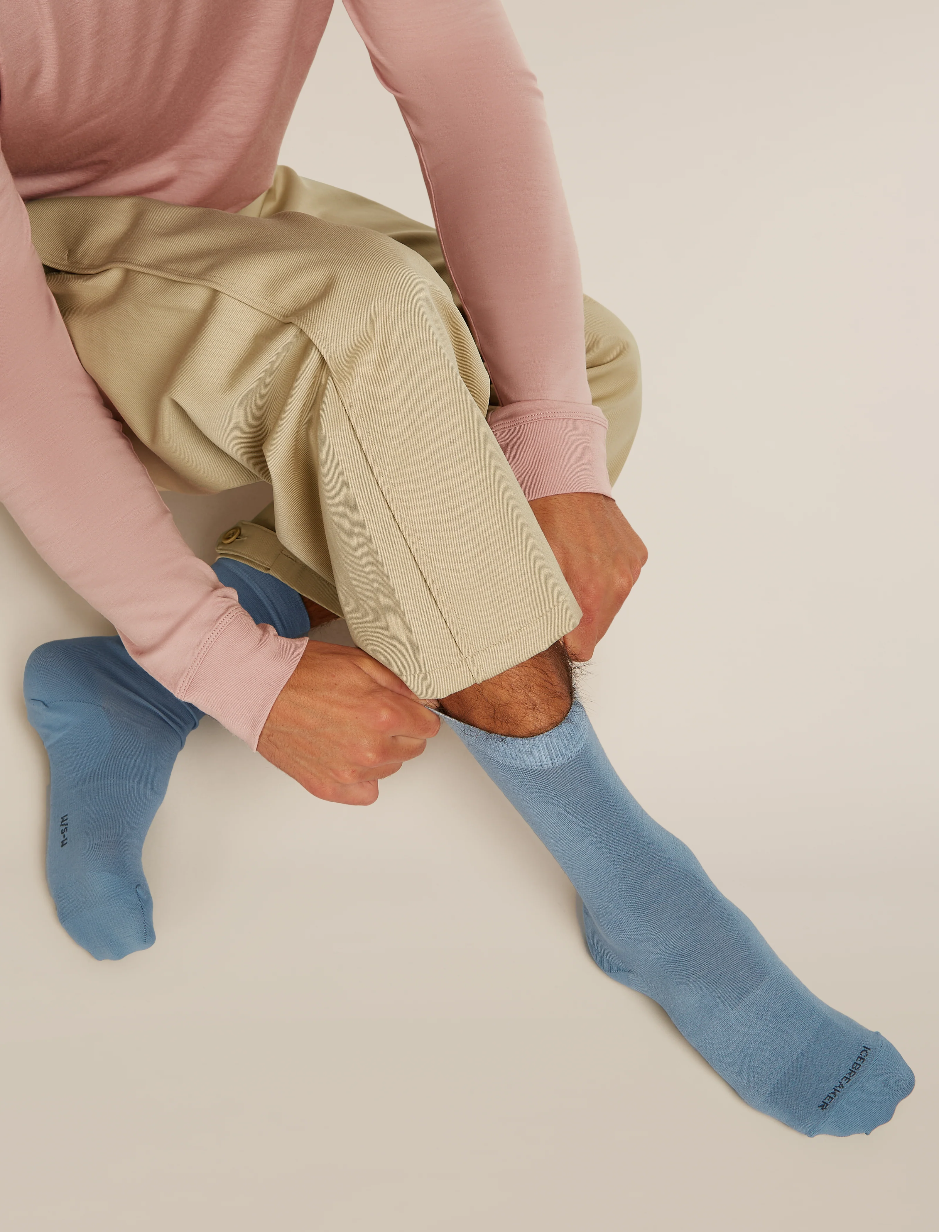 Men's Merino Lifestyle Fine Gauge Crew Socks - Image 5