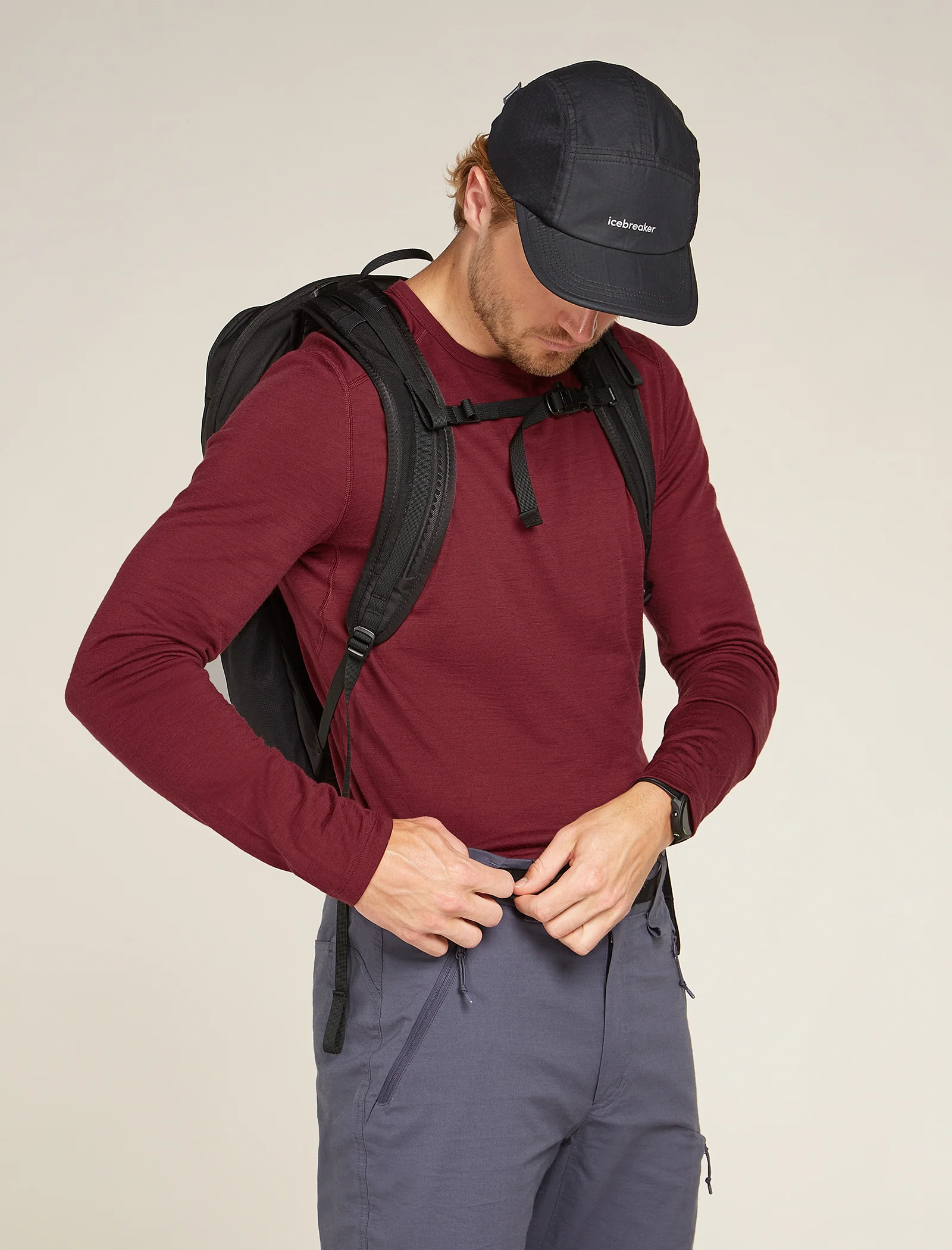 Men's Merino 200 Oasis Long Sleeve Crewe Thermal Top - Image 5