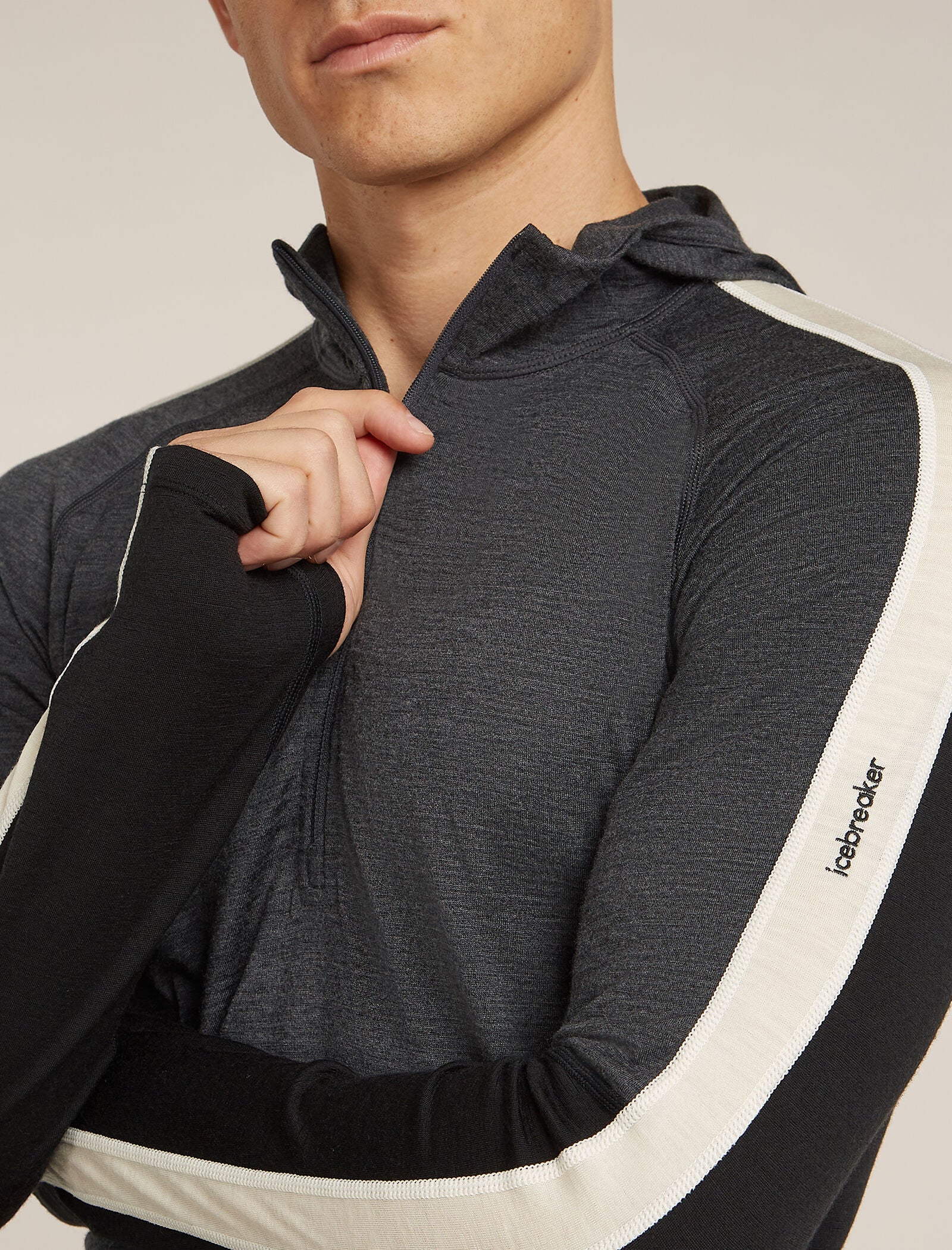 Men's Merino 200 Oasis+ Long Sleeve Half Zip Thermal Hoodie - Image 7