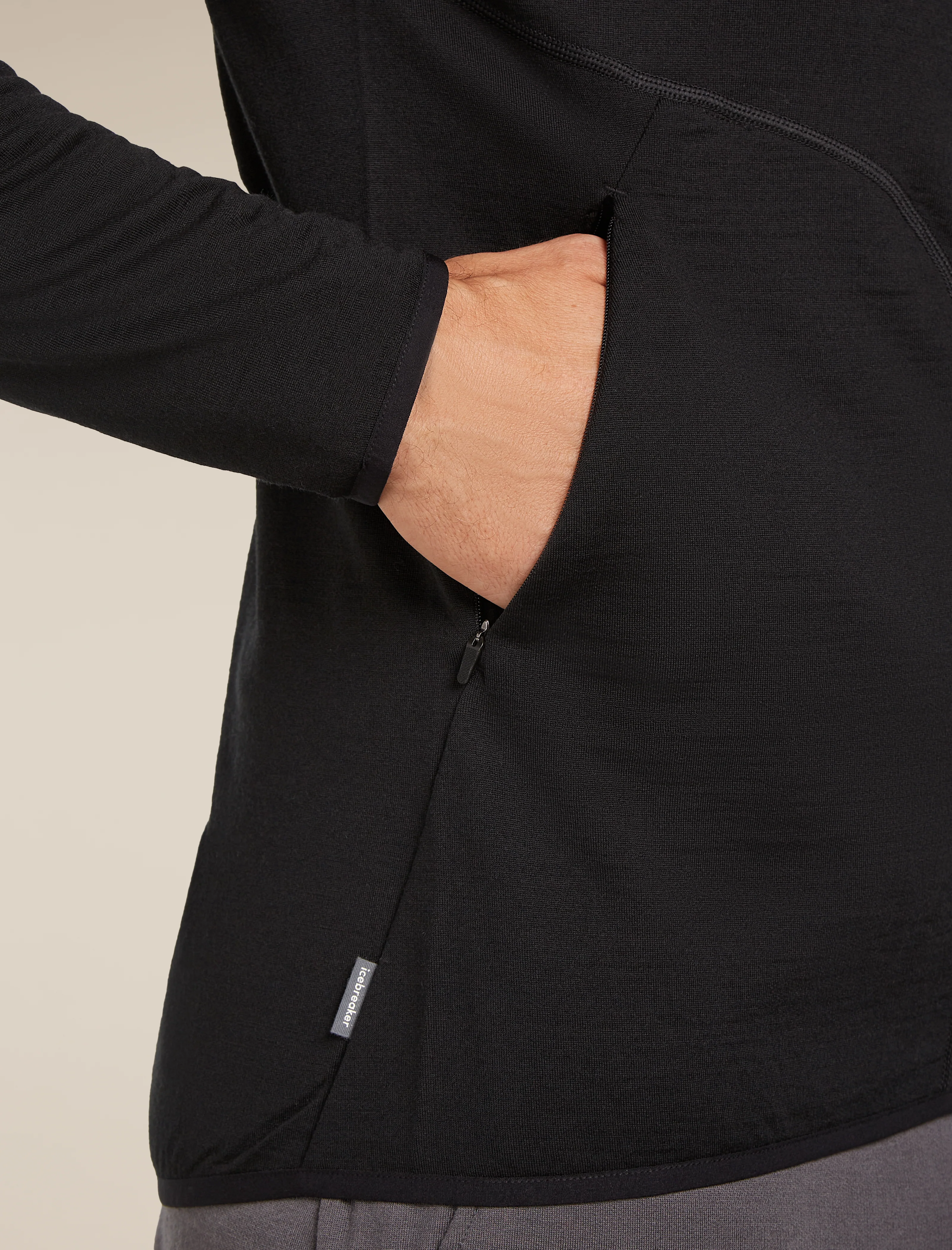 Men's Merino 560 Realfleece™ Elemental Long Sleeve Zip Hoodie - Image 8