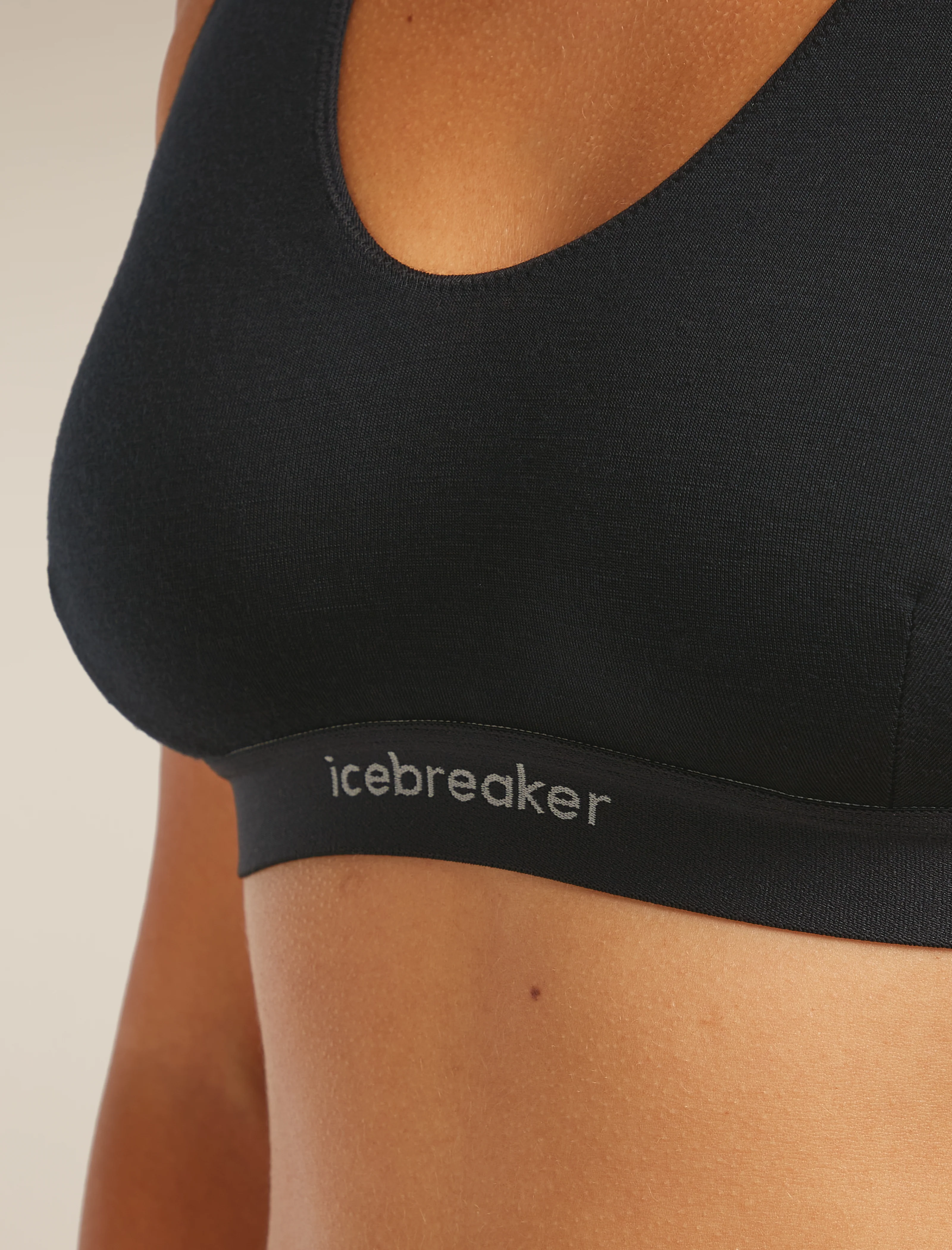 Women's Merino Blend 125 Cool-Lite™ Sprite Racerback Bra - Image 7