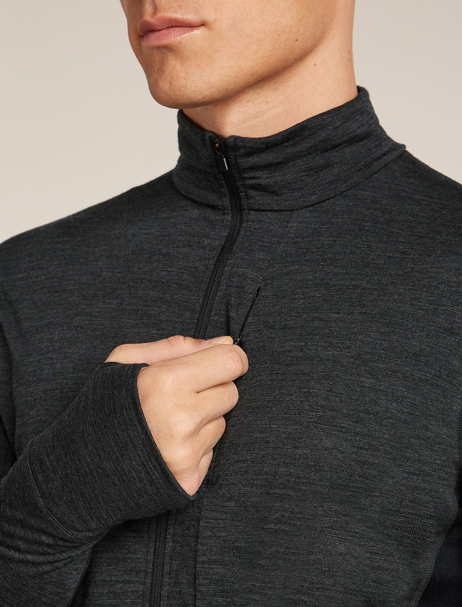 Men's Merino Blend 200 Realfleece™ Descender Long Sleeve Half Zip Top - Image 8