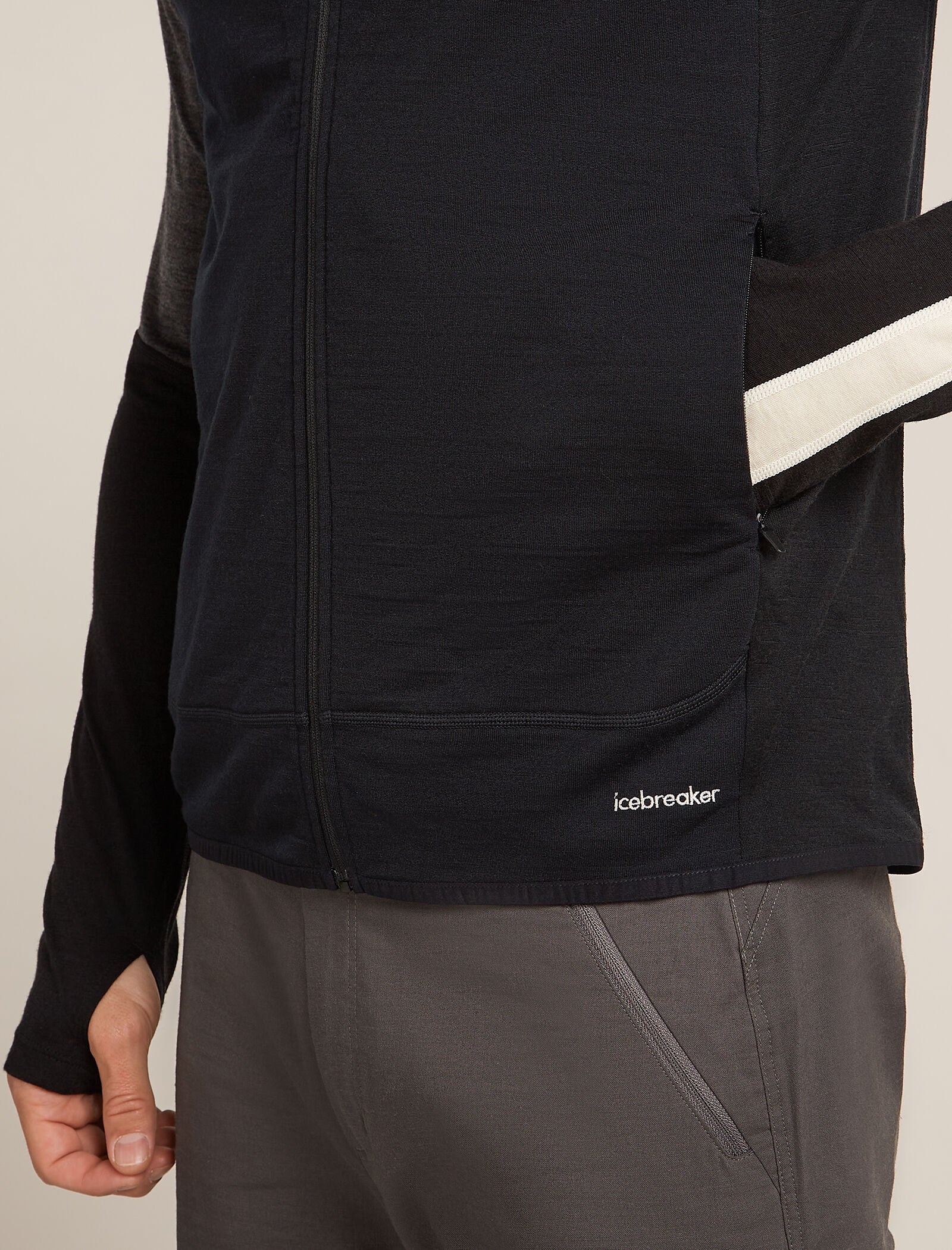 Men's Merino Blend 300 RealFleece™ Descender Vest - Image 7