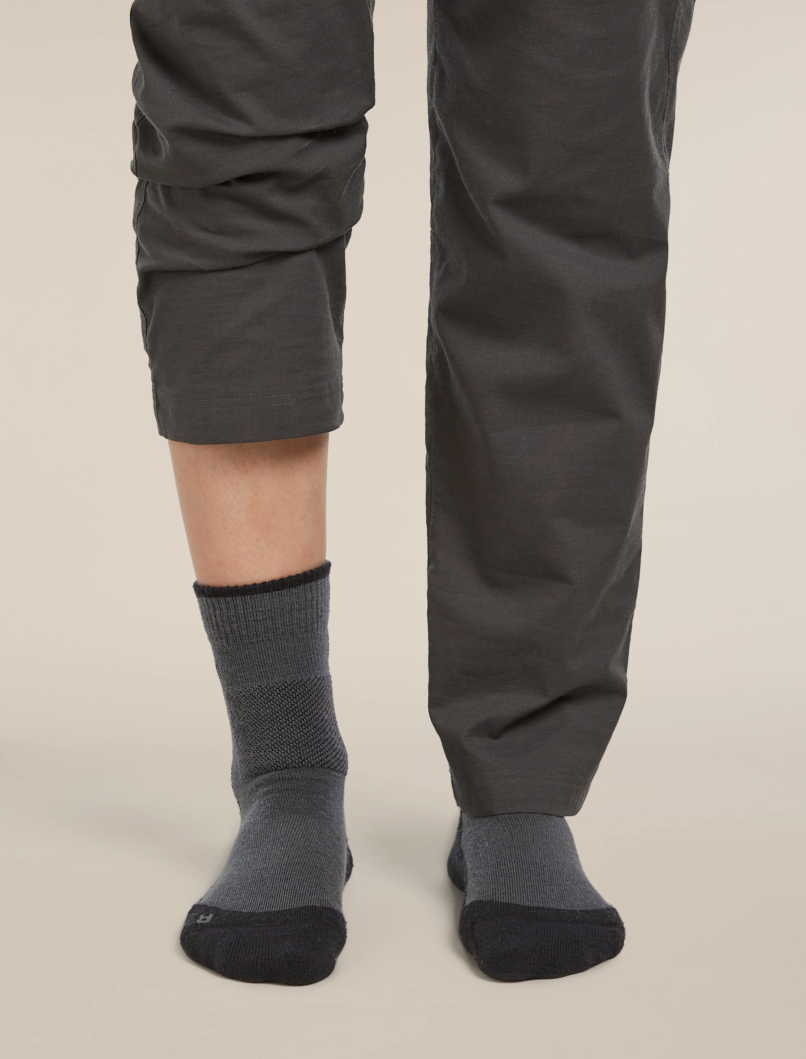 Women's Merino Hike+ Medium Crew Socks - Image 4