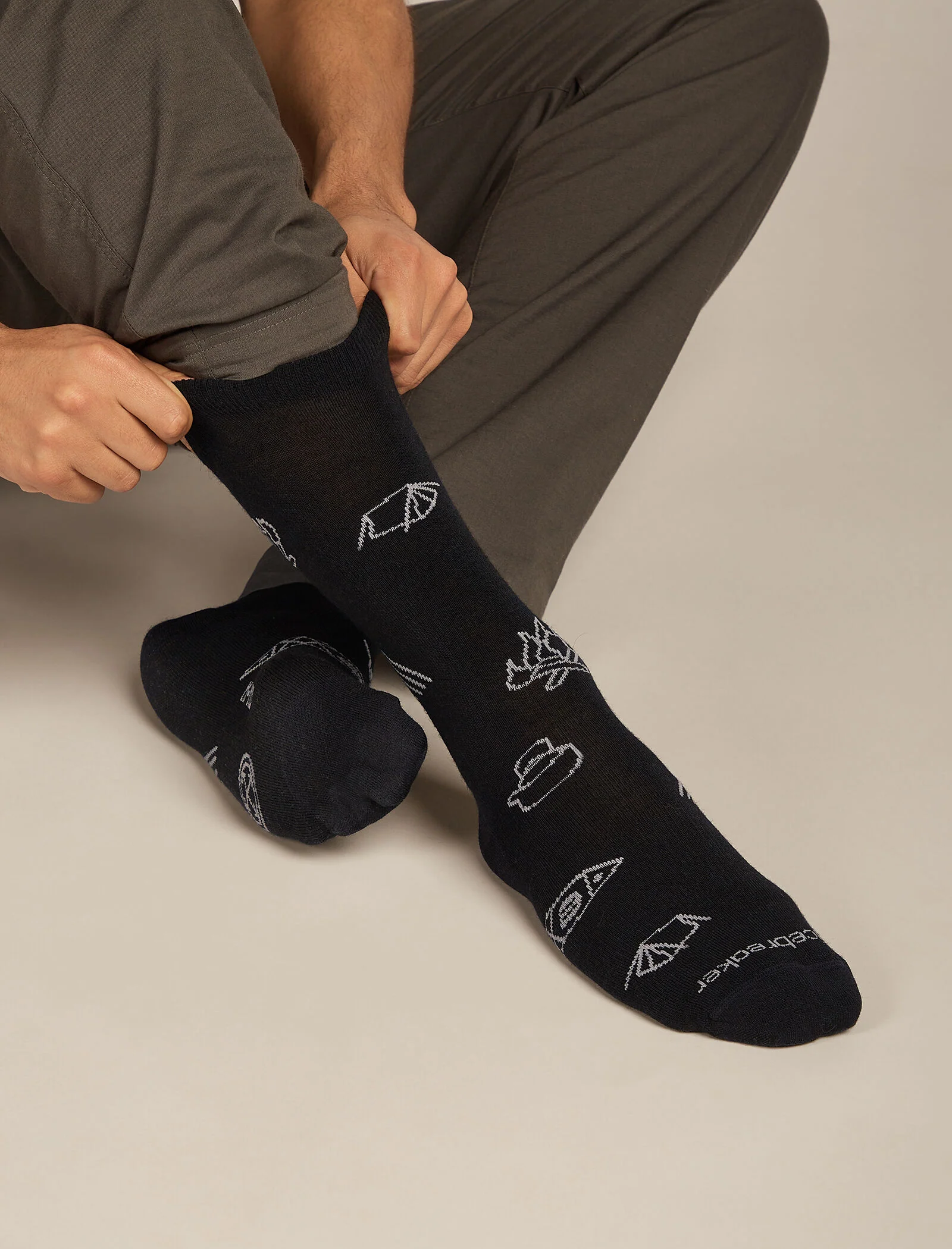 Men's Merino Lifestyle Ultralight Crew Socks Camp Essentials - Image 2