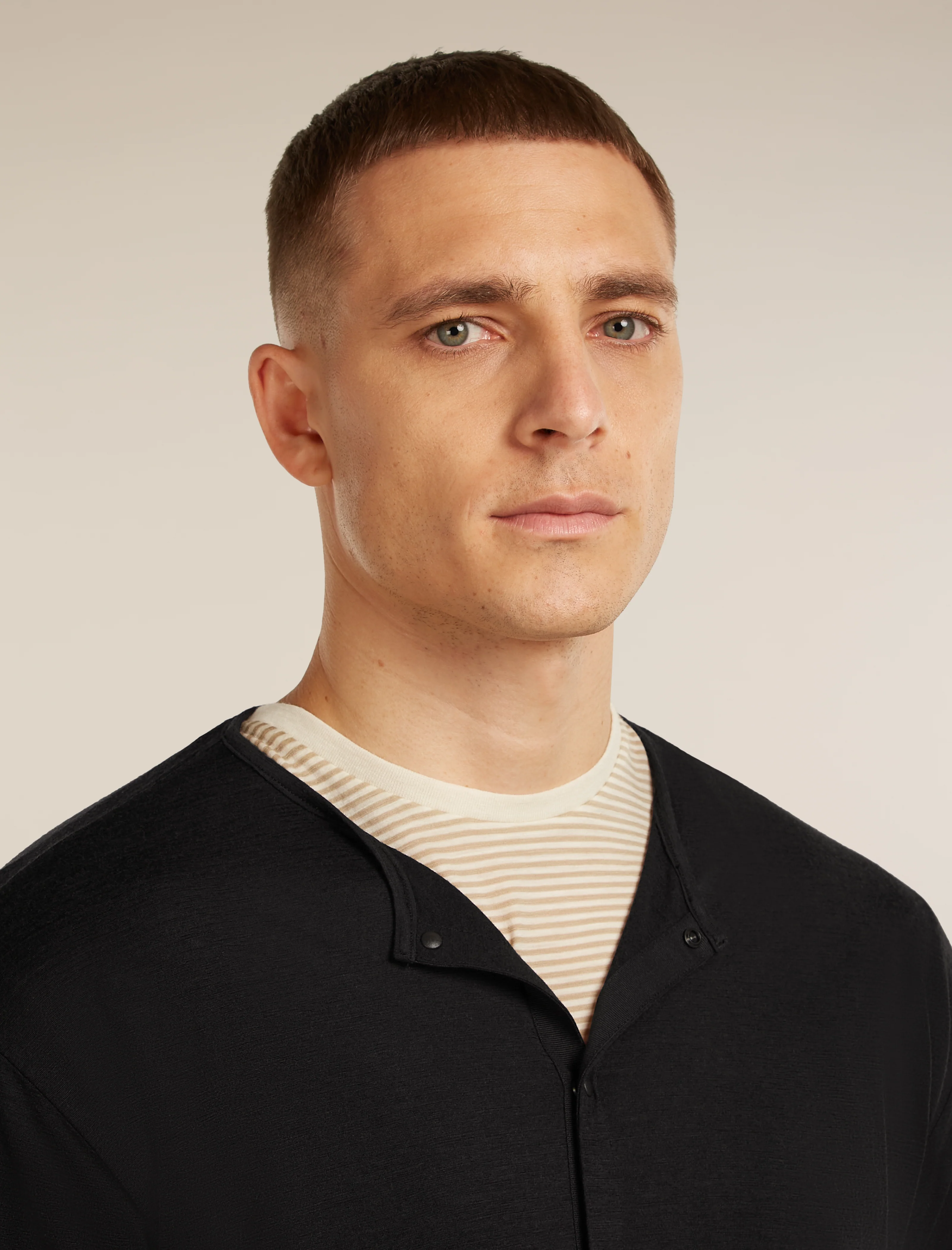 Unisex Merino 150 Round Neck Cardigan - Image 15