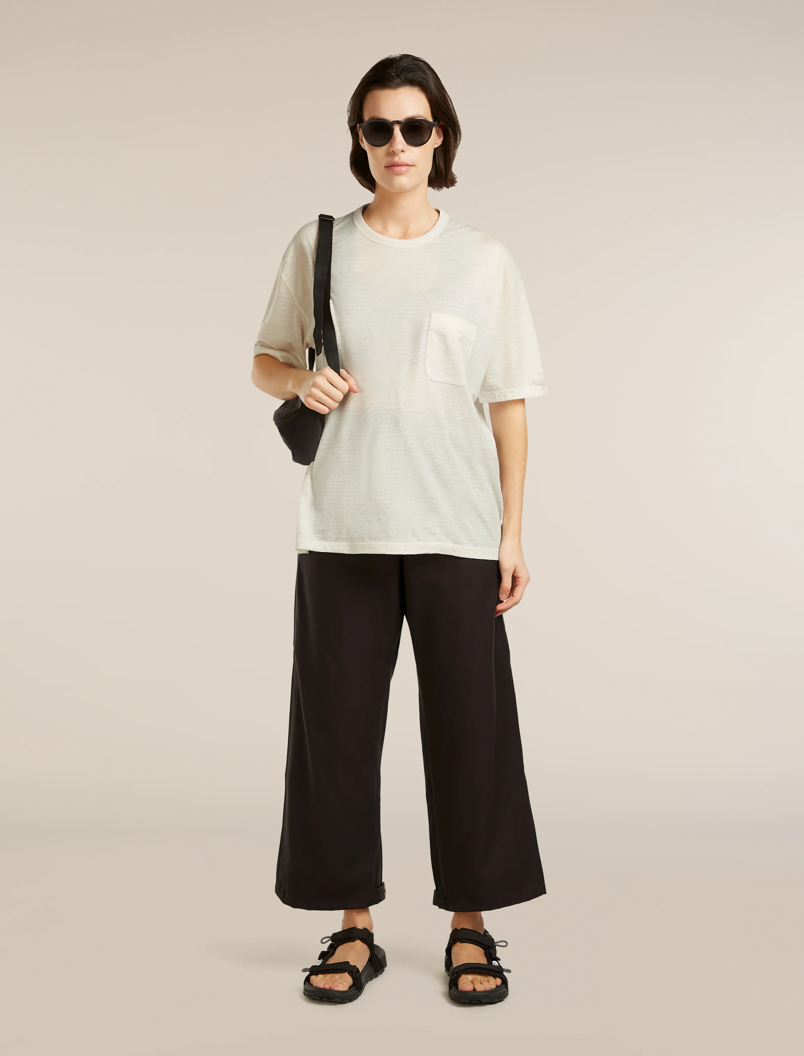 Unisex Merino 150 Short Sleeve Pocket Tee - Image 4