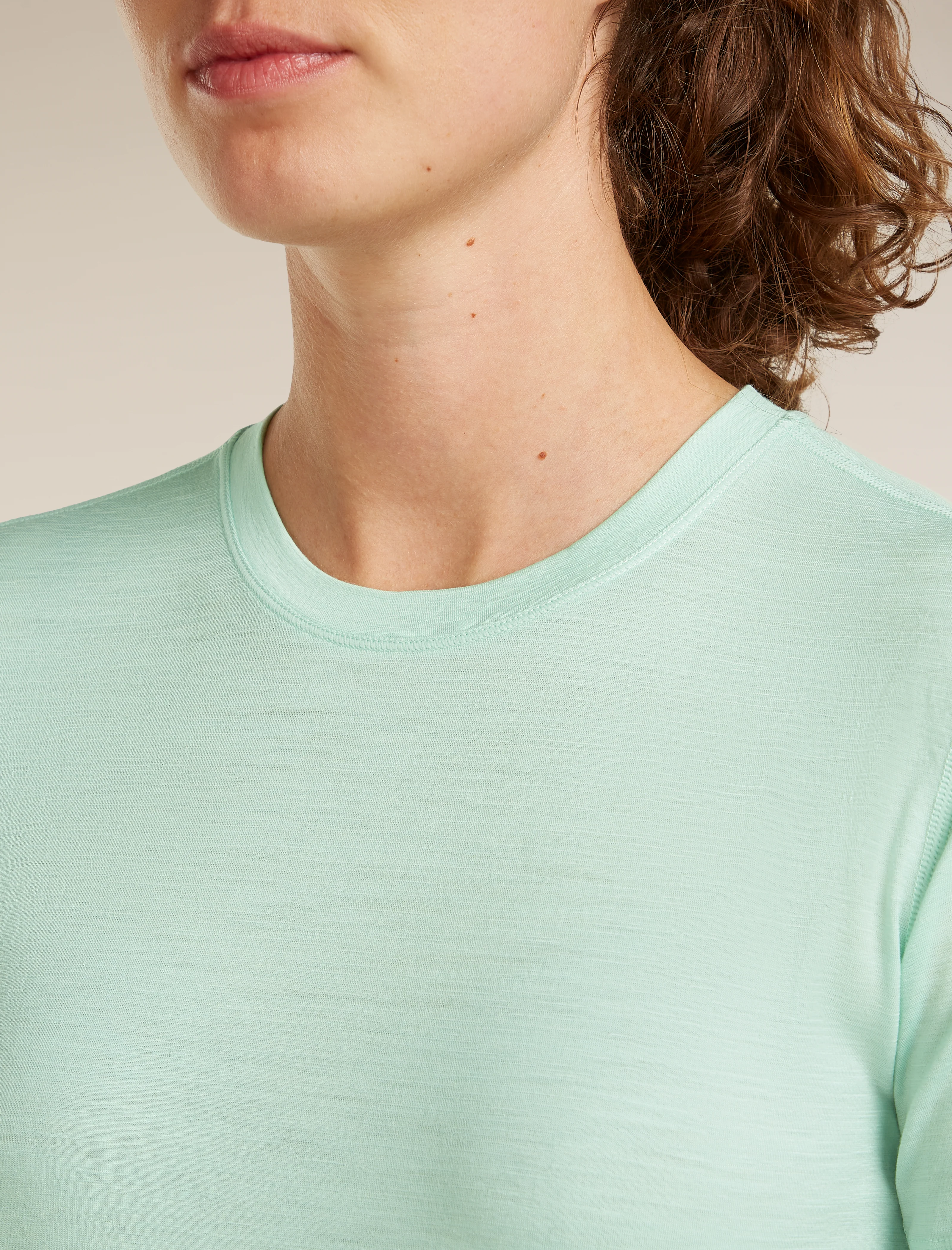 Women's 150 MerinoFine™ Ace Short Sleeve Tee - Image 6