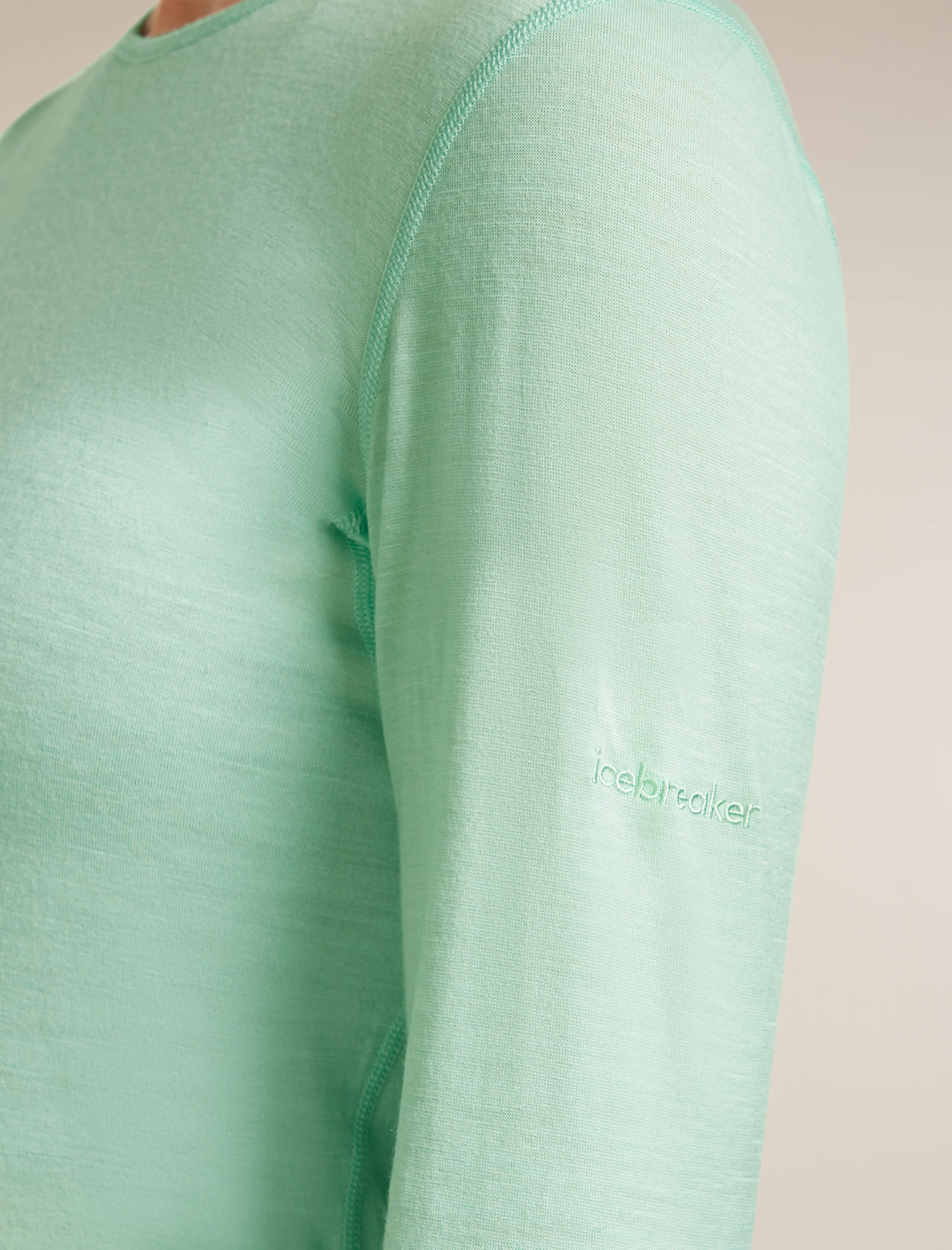 Women's Merino 200 Oasis Long Sleeve Crewe - Image 5