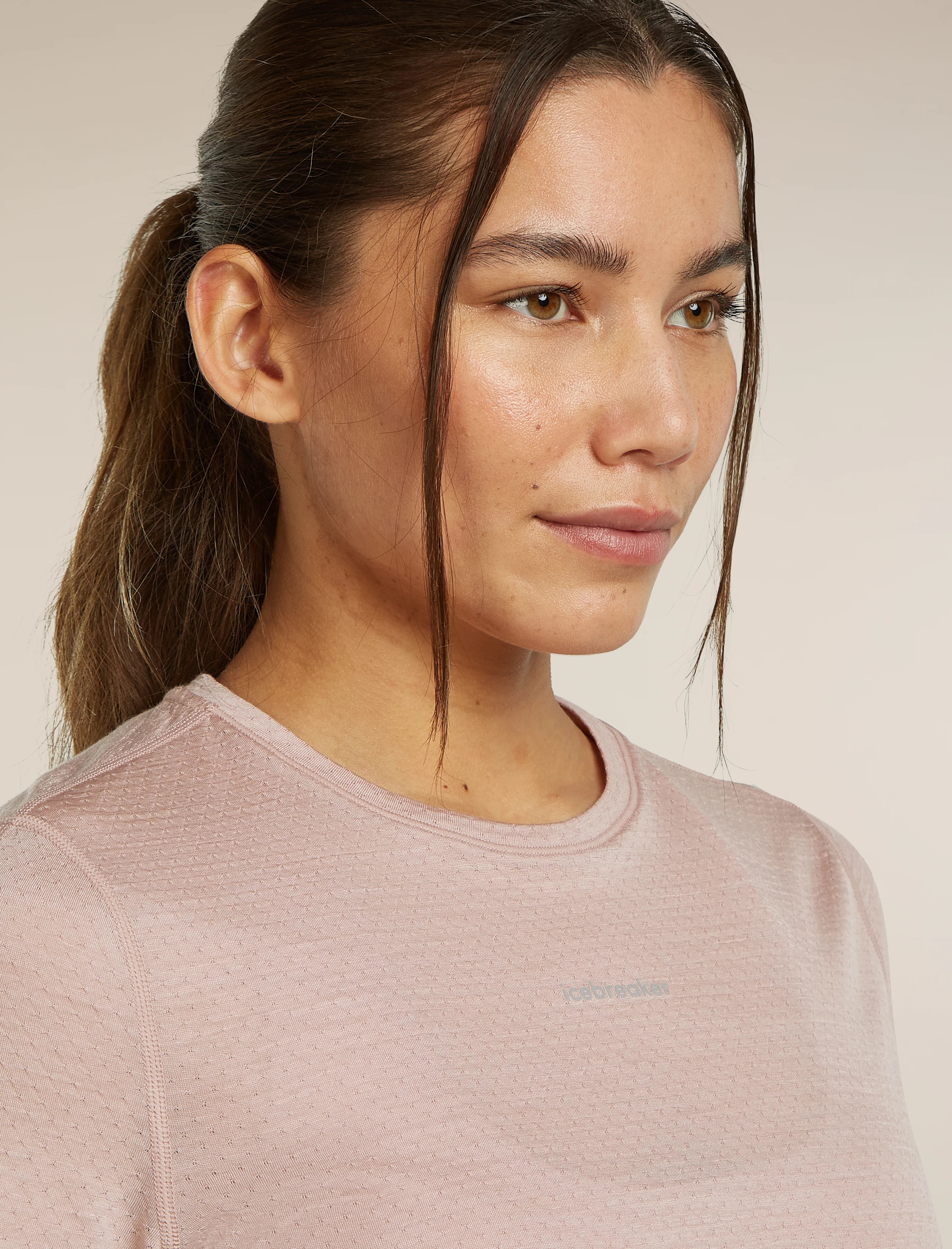Women's Merino Blend 125 Cool-Lite™ Speed Short Sleeve Slit Back Tee - Image 7