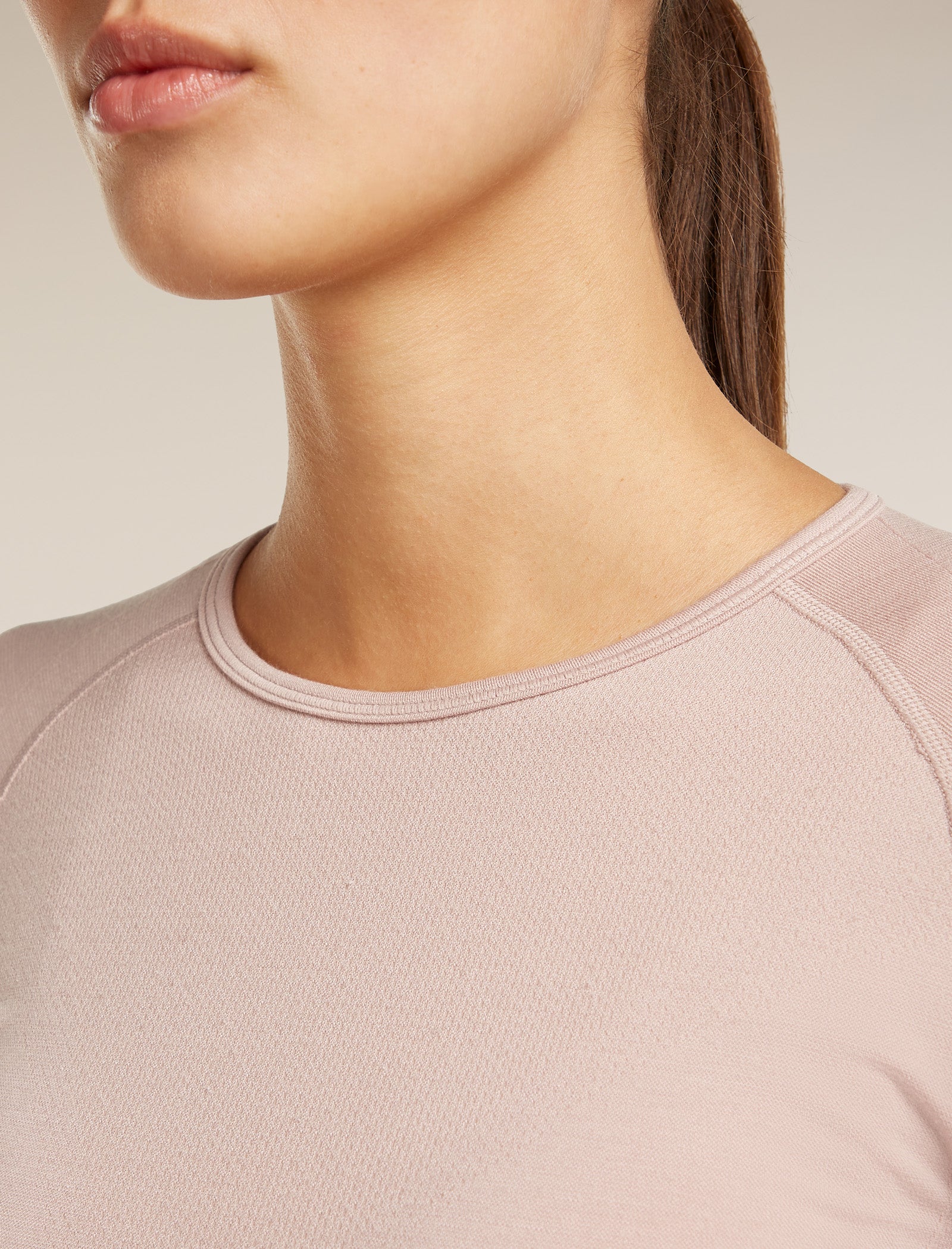 Women's Merino Blend 260 ZoneKnit™ Seamless Long Sleeve Crewe Thermal Top - Image 6
